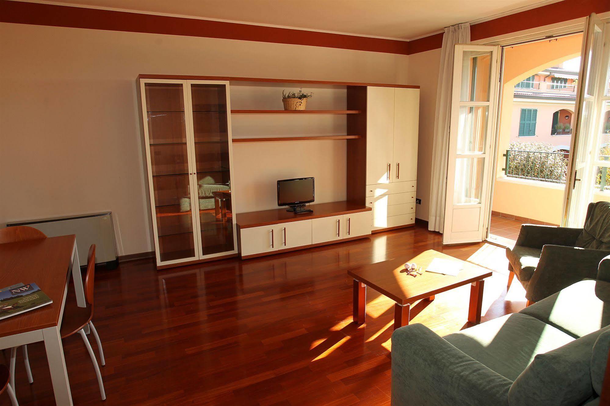 Le Robinie Golf & Resort Solbiate Olona Extérieur photo